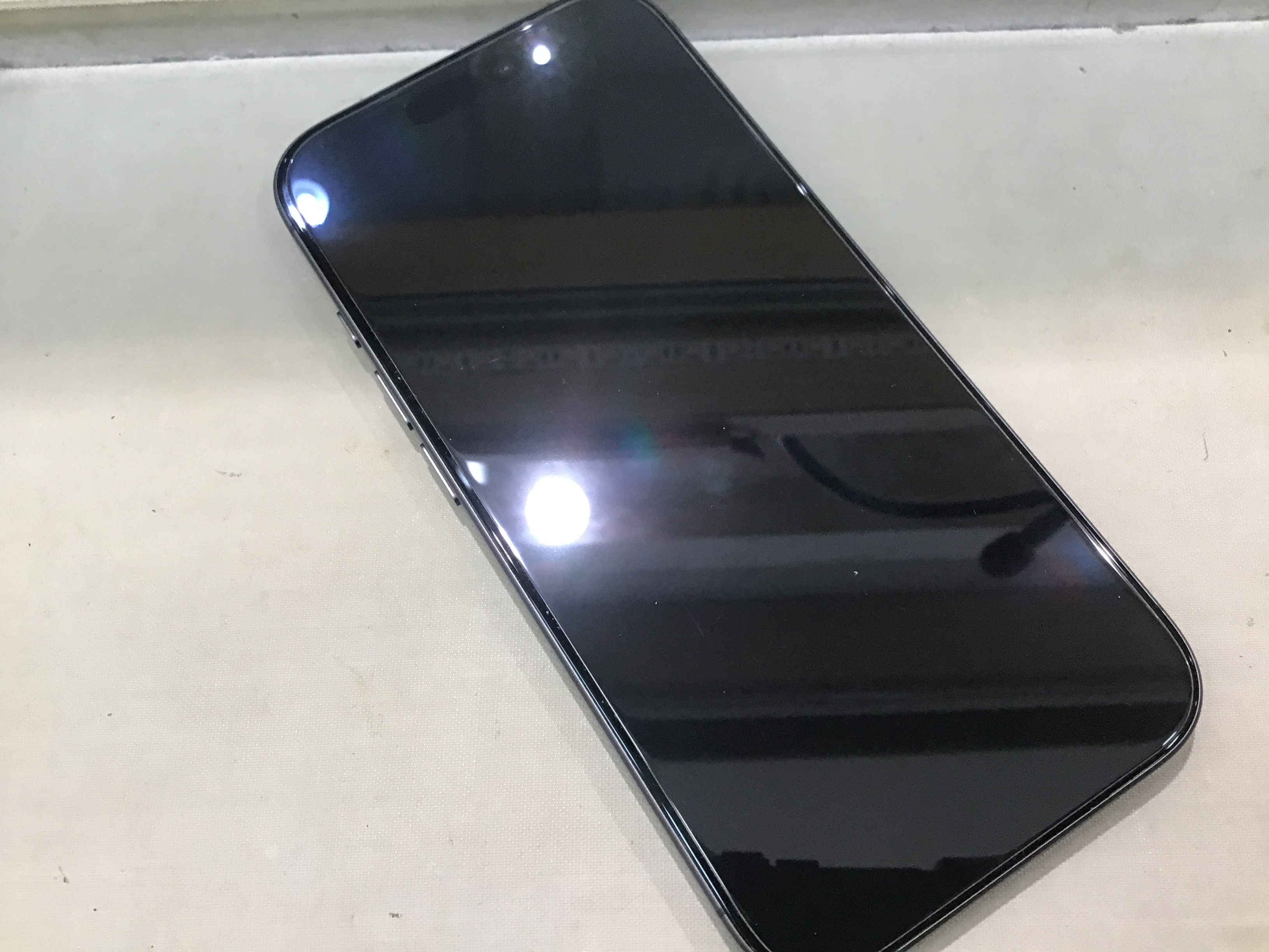 修理　データをそのまま・最短即日修理のスマホ修理工房八王子オクトーレ店にご相談ください！